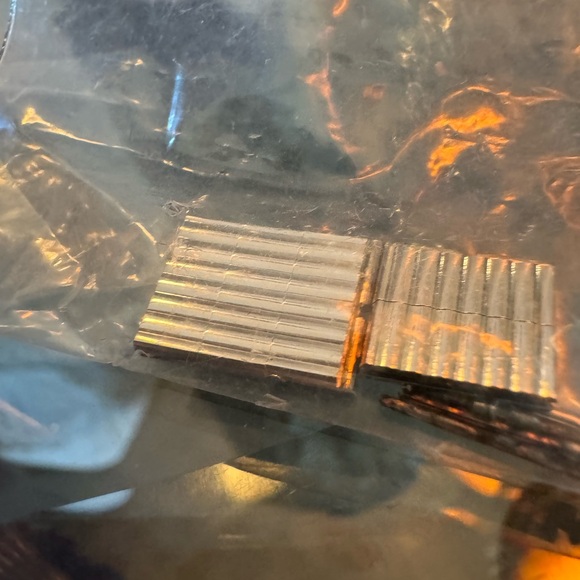 Christian Dior vintage watch! Lovely markings on clasp! Swiss 8025! - Picture 11 of 14